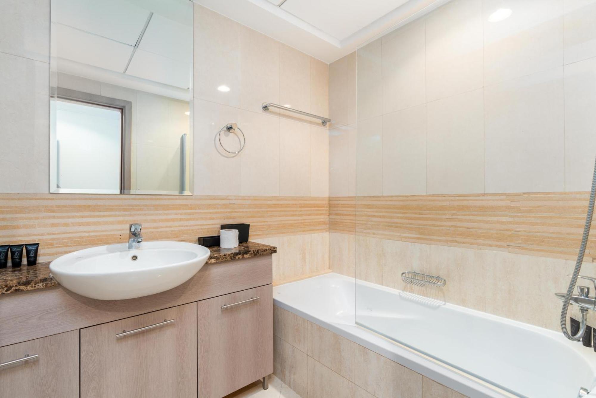 Vacay Lettings - Full Marina View 3 Bedroom Plus Maid Room ดูไบ ภายนอก รูปภาพ