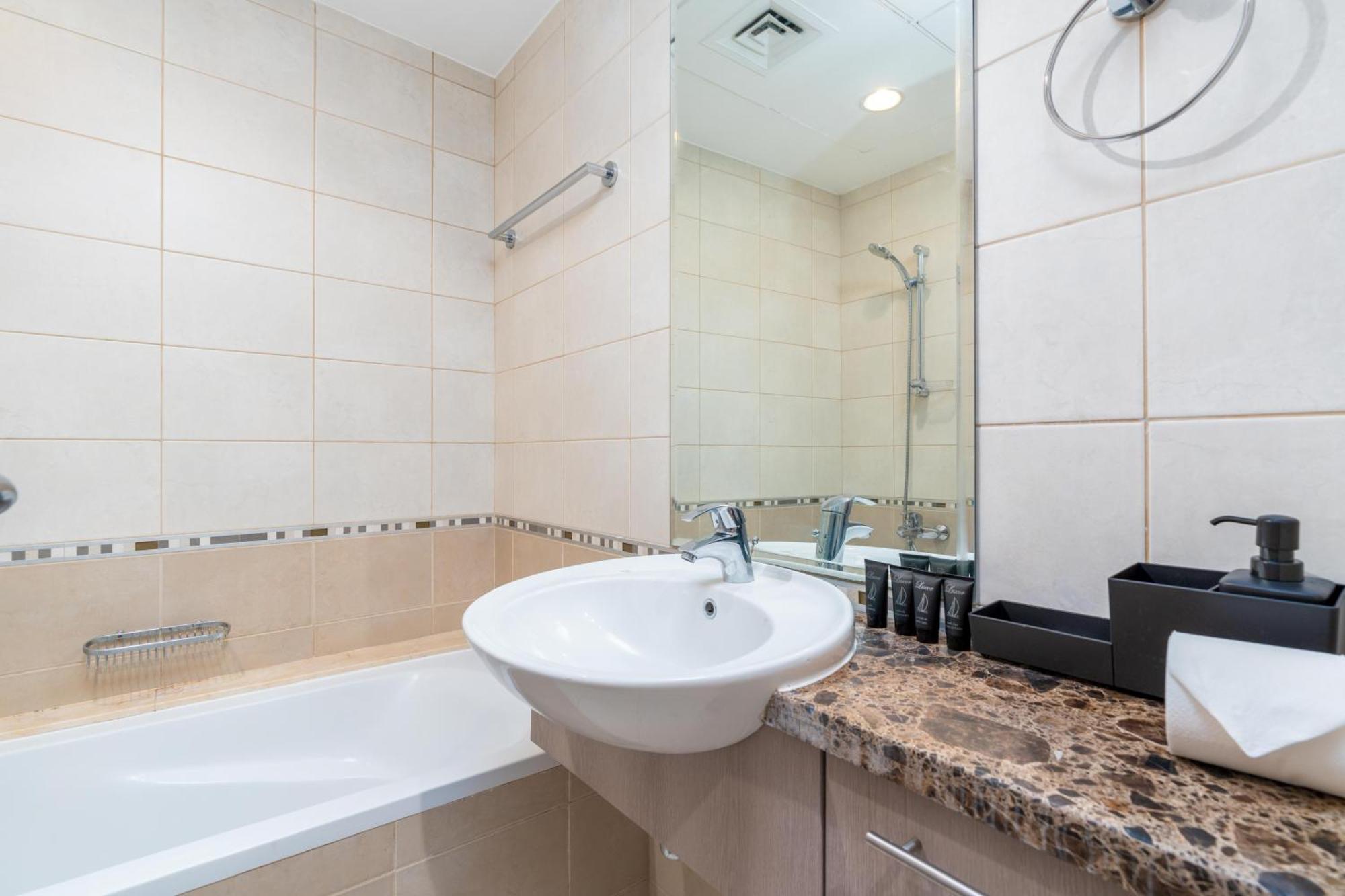 Vacay Lettings - Full Marina View 3 Bedroom Plus Maid Room ดูไบ ภายนอก รูปภาพ